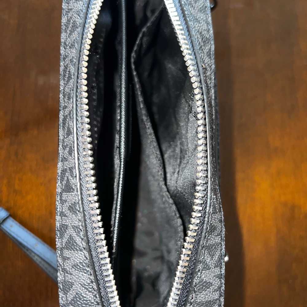 Michael Kors Black Leather Purse & Matching Wallet - image 4