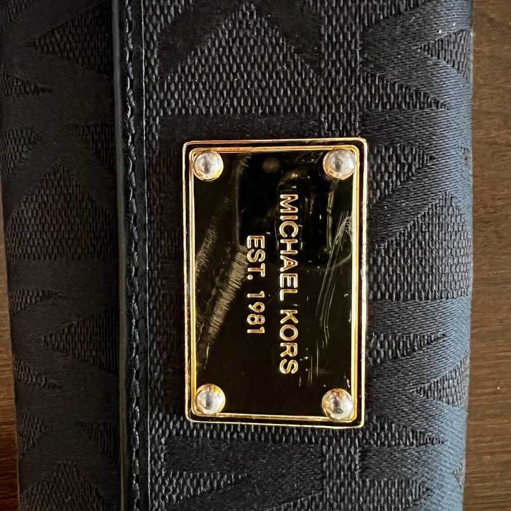 Michael Kors Black Leather Purse & Matching Wallet - image 9