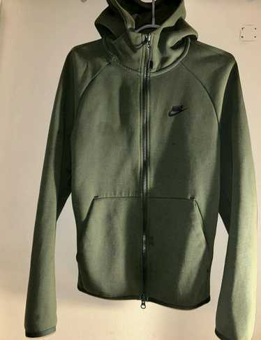 Nike Nike green tech fleece hoodie