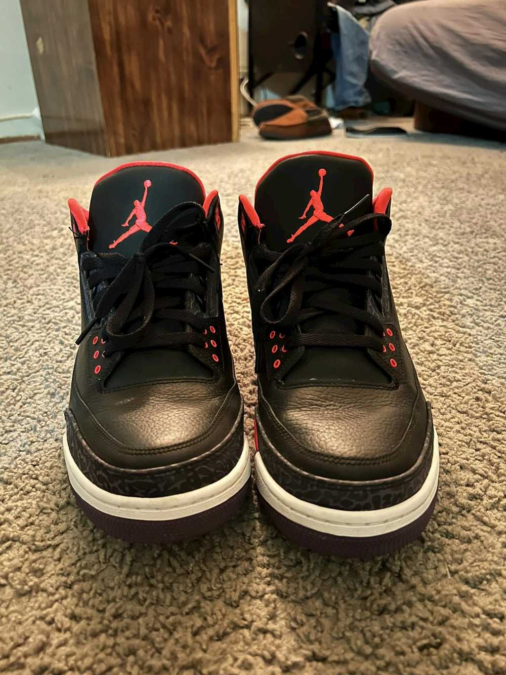 Jordan Brand Jordan 3 Crimson (2013) - image 2