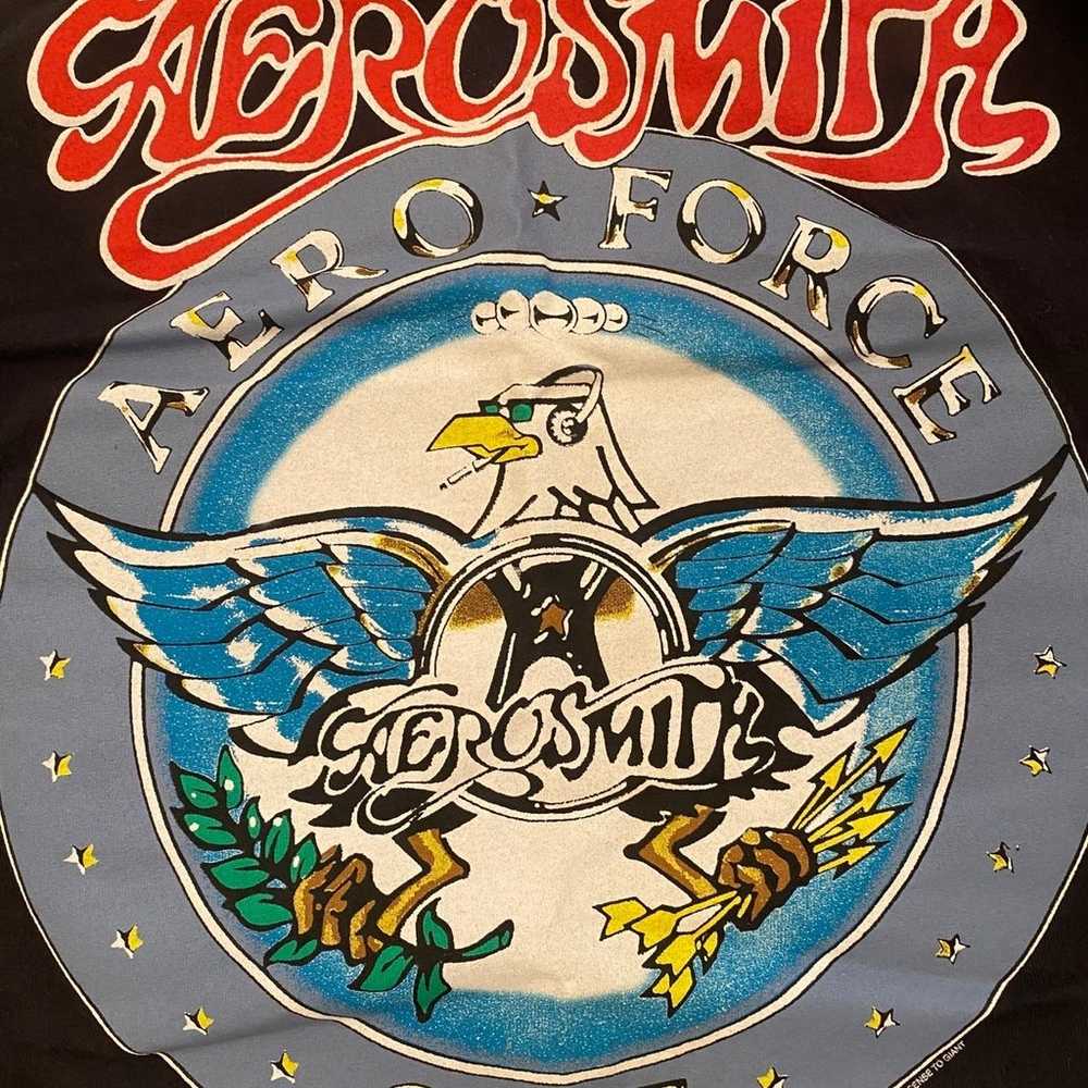 *Vintage* 2001 Aerosmith Band Tee - image 5