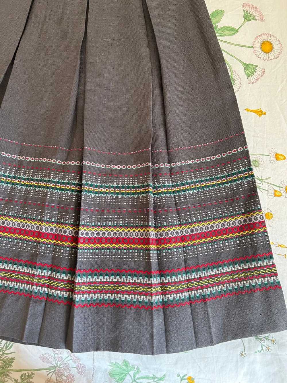 Koch & Poehlmann KG Bavarian Embroidered Skirt (X… - image 2
