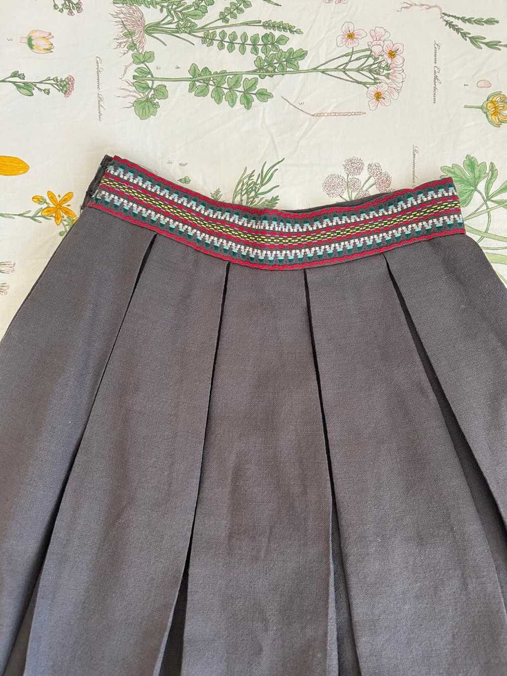 Koch & Poehlmann KG Bavarian Embroidered Skirt (X… - image 3