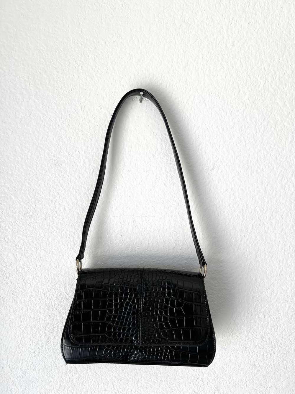 Liz Claiborne Vegan Croc Embossed Purse | Used,… - image 6