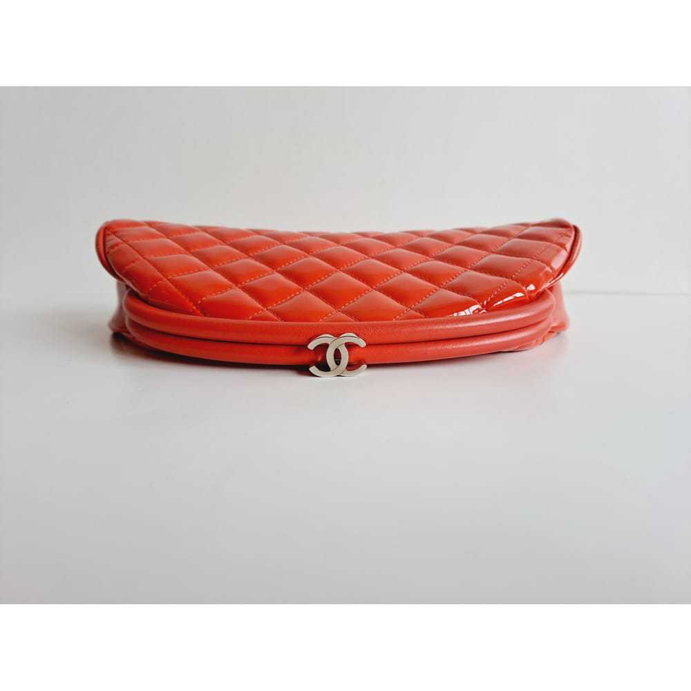 Chanel Patent leather clutch bag - image 10