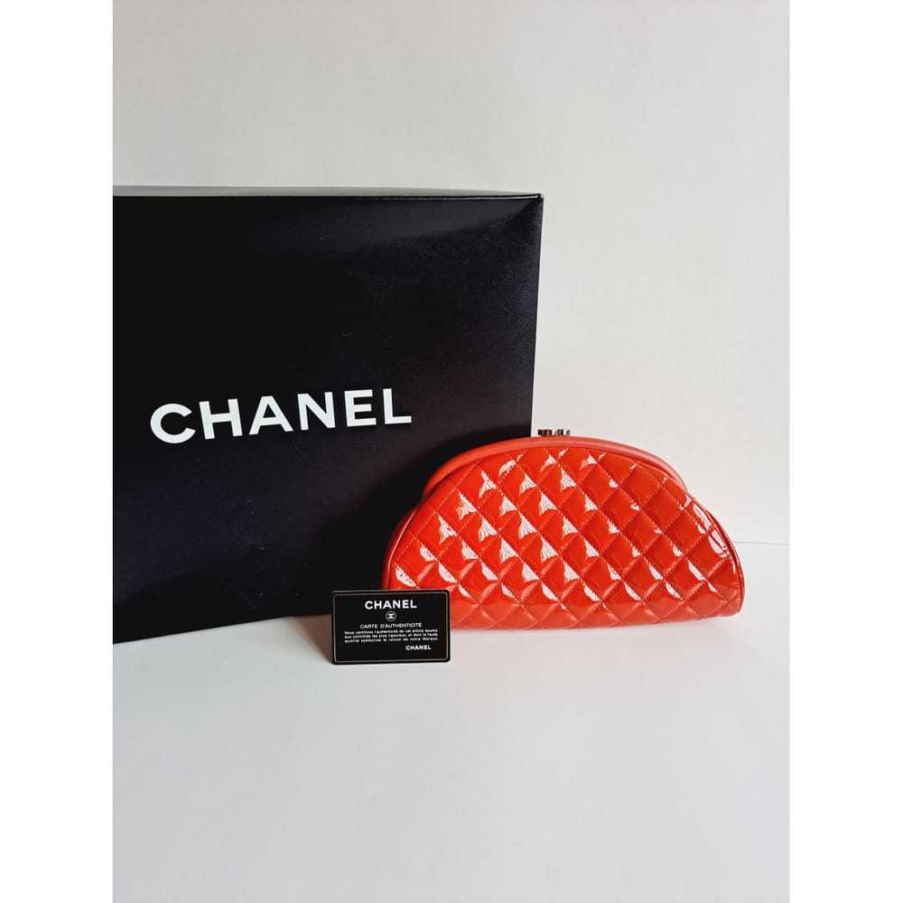 Chanel Patent leather clutch bag - image 6