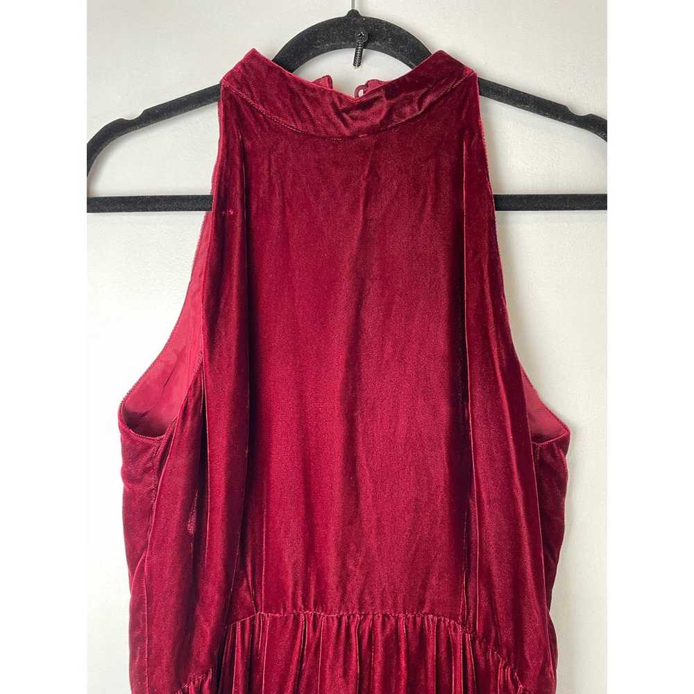 Vintage women’s red velvet midi dress sleeveless … - image 2