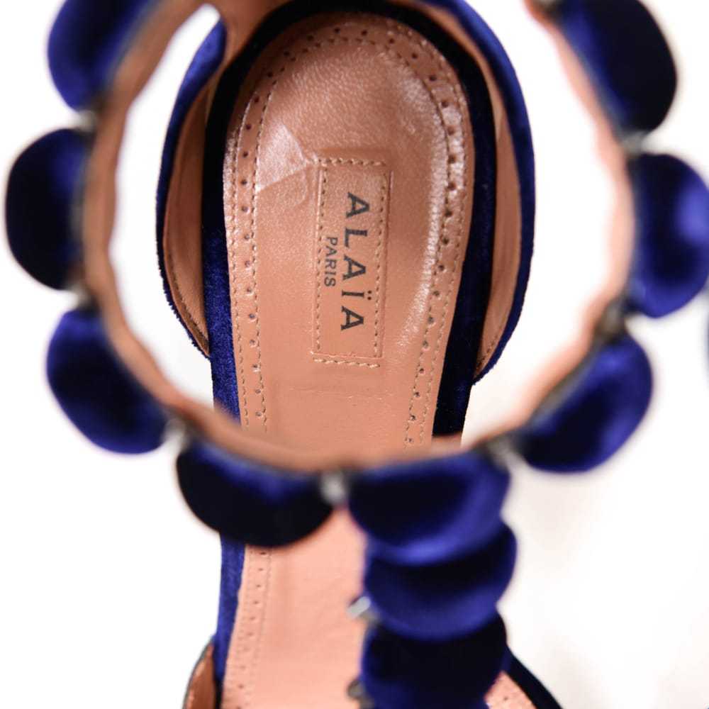 Alaïa Velvet heels - image 7