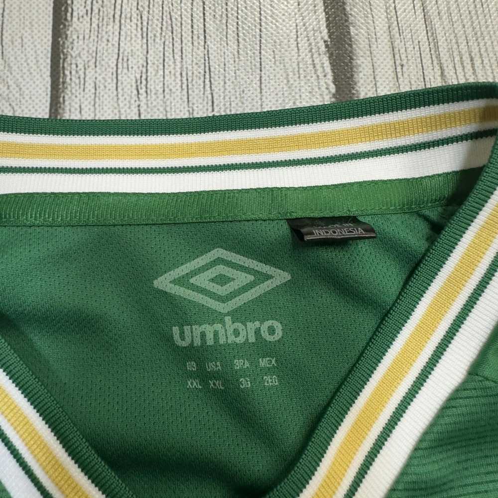 Soccer Jersey × Umbro Ireland jersey - image 4