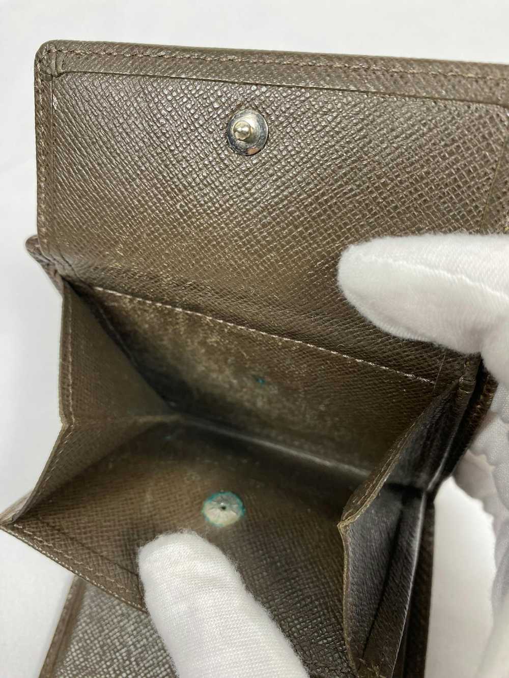 Louis Vuitton Taiga Bifold Wallet - image 9