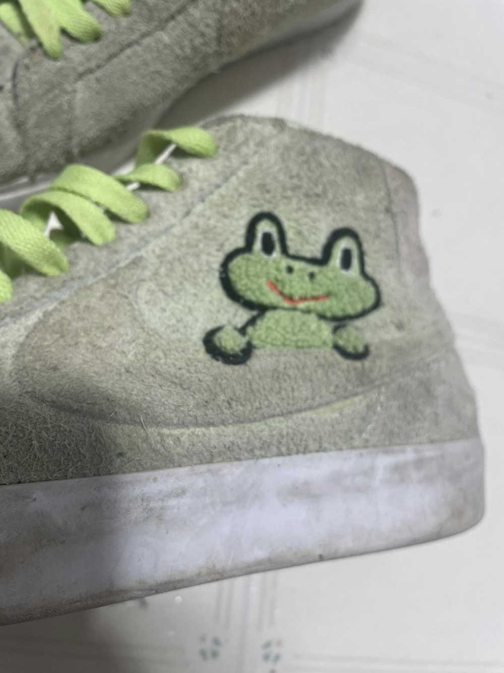 Frog Skateboards × Nike Nike SB Blazer x Frog Ska… - image 2