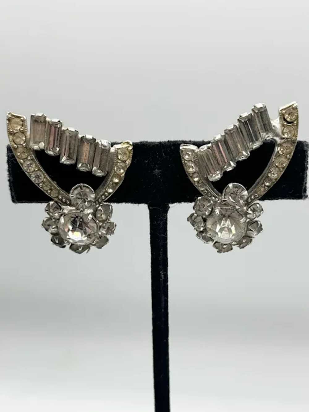 Vintage floral rhinestone silver clip on earrings - image 4