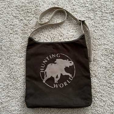Hunting World Tote Bag