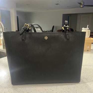Tory Burch Emerson large Buckle Tote York Shoulde… - image 1