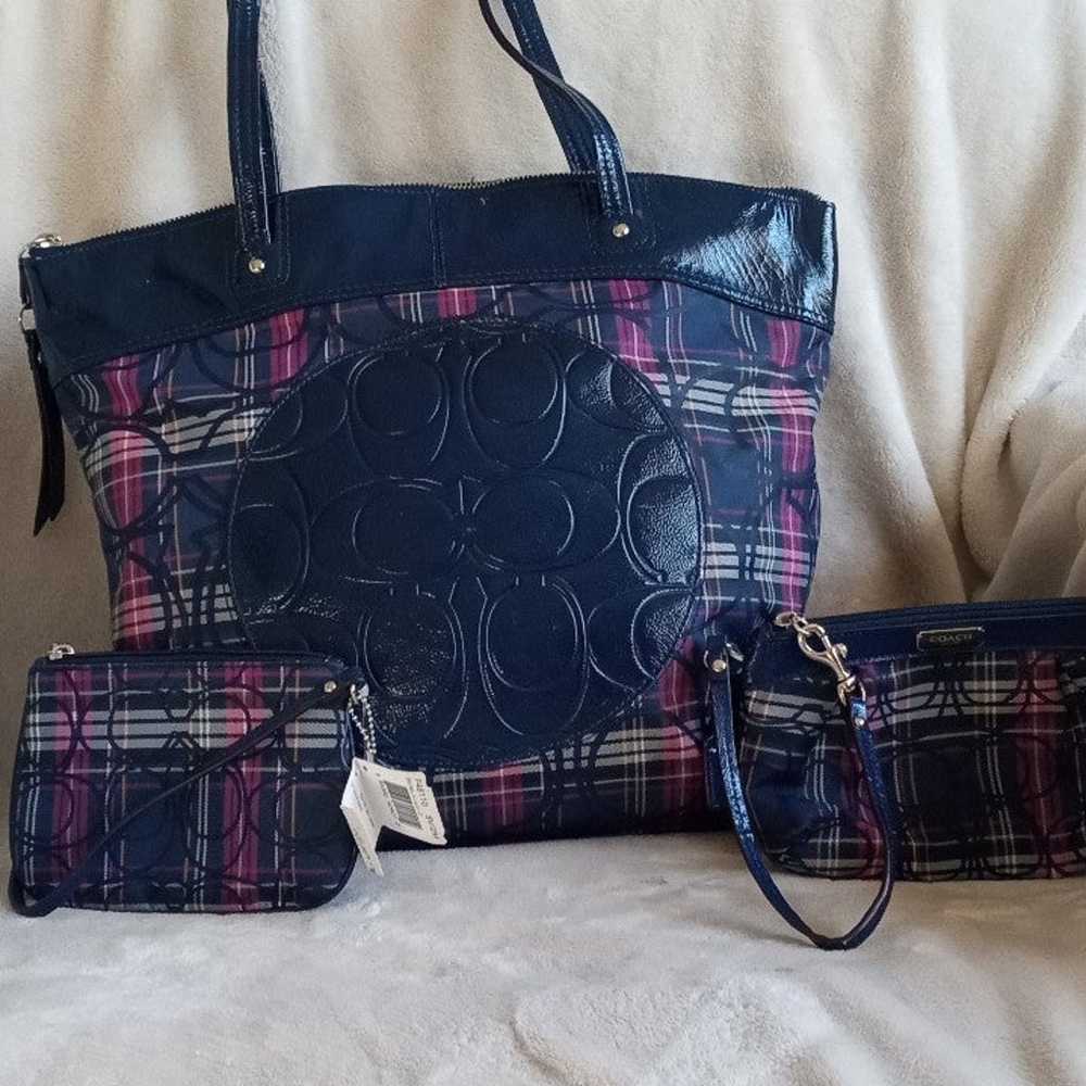 Coach matching accessories - image 1