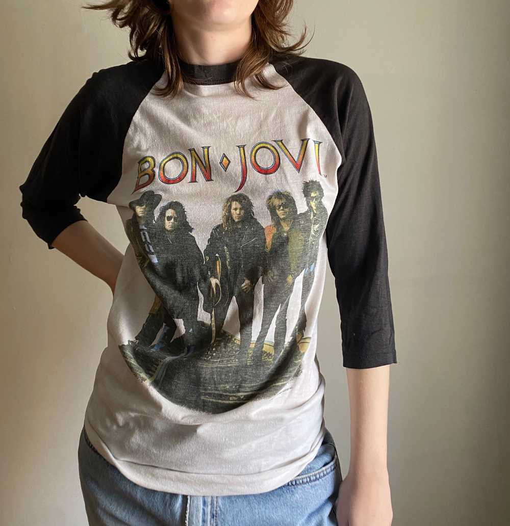 vintage Bon Jovi rock tee / 80s Bon Jovi baseball… - image 2