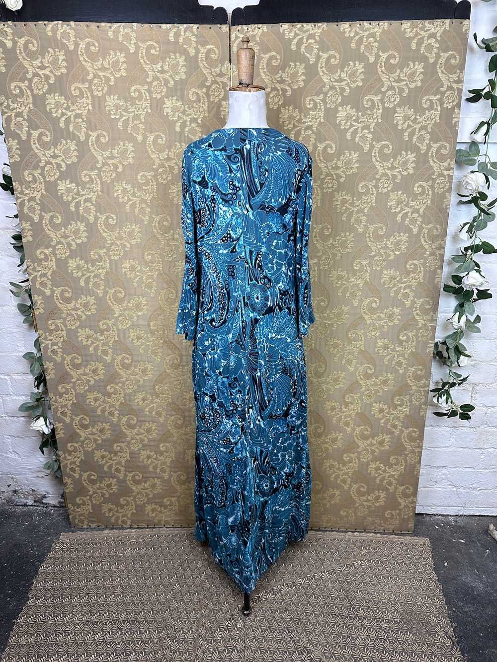 B40” 1970s Homemade Blue Psychedelic Print Maxi D… - image 9