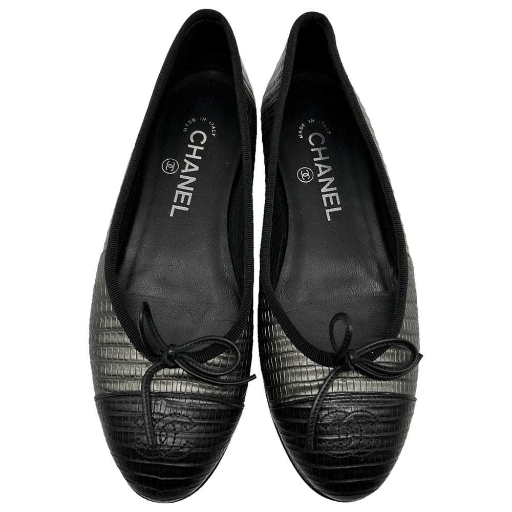 Chanel Cambon leather ballet flats - image 1