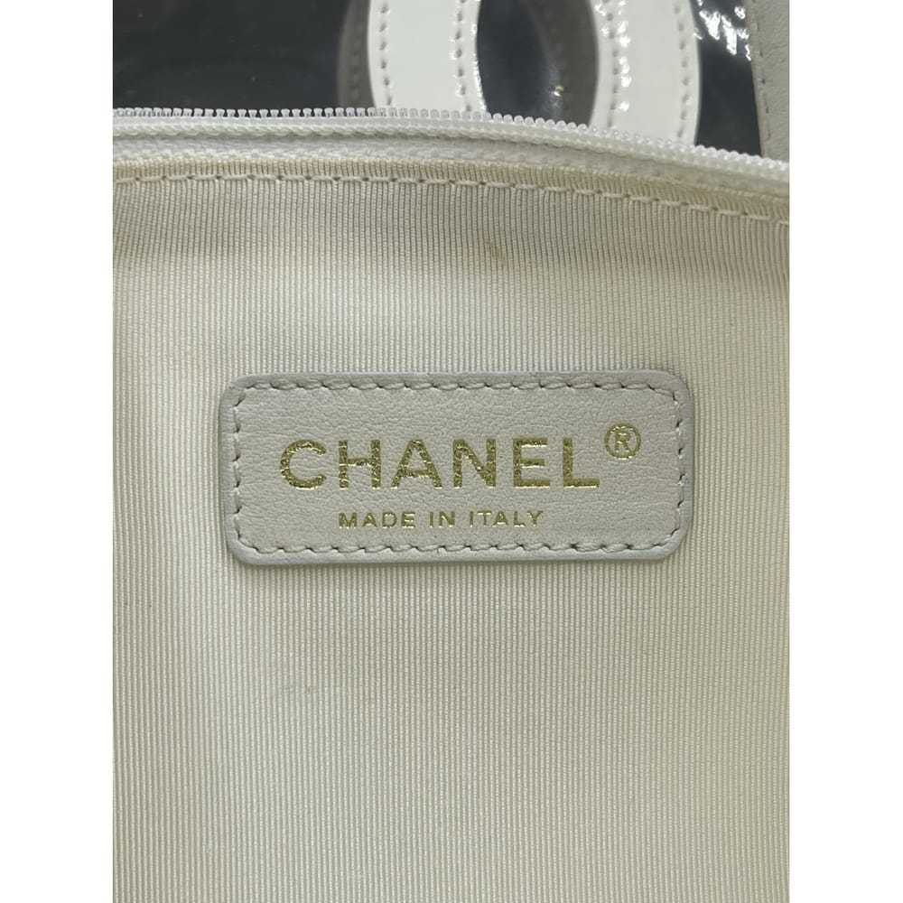 Chanel Vinyl handbag - image 9