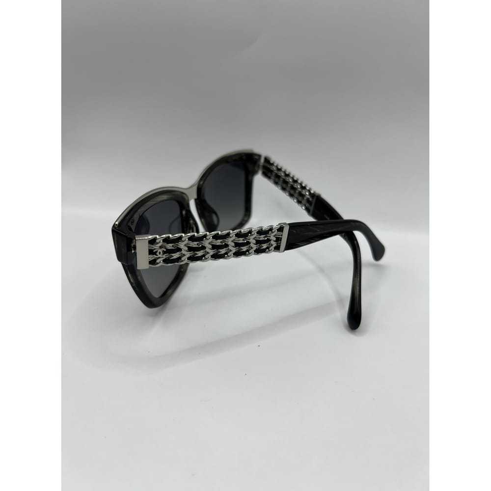 Chanel Oversized sunglasses - image 4