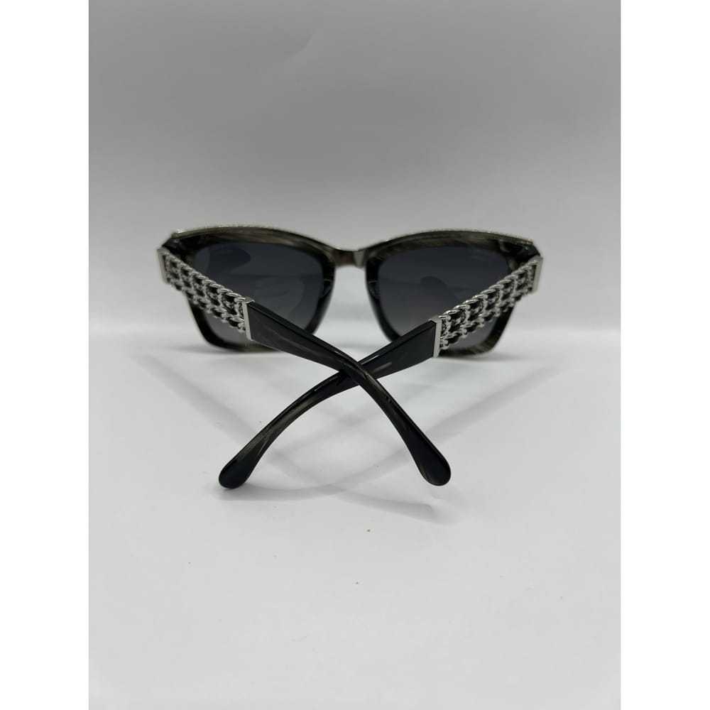 Chanel Oversized sunglasses - image 5