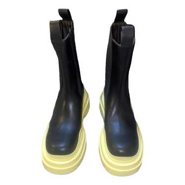 Bottega Veneta Tire leather boots - image 1