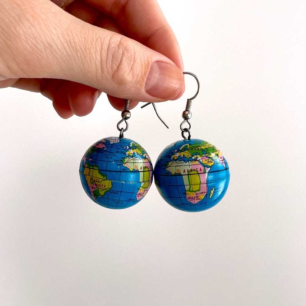 Vintage Globe Earrings - image 1