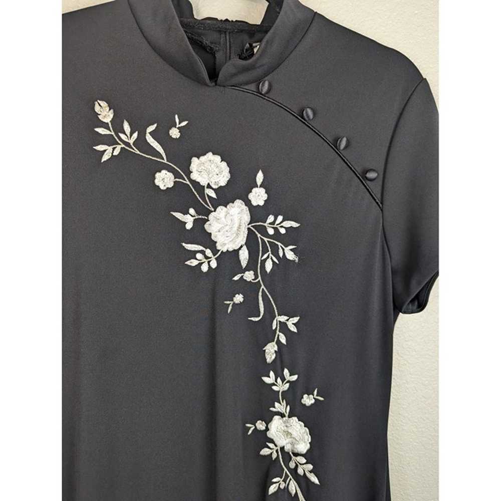 Vintage Black Floral Embroidered Asian Inspired M… - image 6