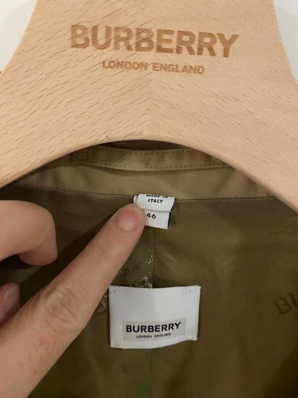 Burberry Leather Detail Cotton Gabardine Car Coat - image 3