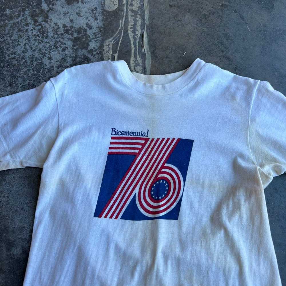 Hanes × Made In Usa × Vintage 1976 bicentennial T… - image 2