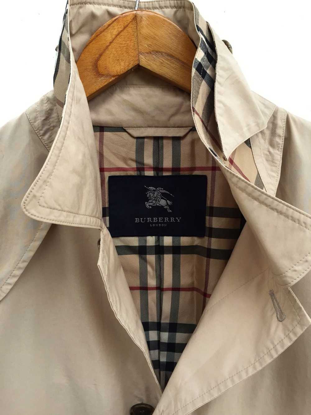 Burberry Vintage 90s Burberry London Trench Coat … - image 5