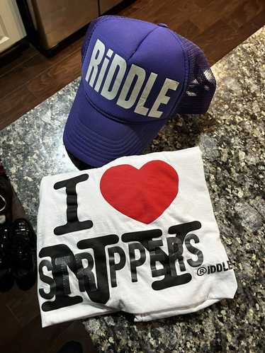 Antony Riddle Riddle hat & I Heart NY Stripper Cyb