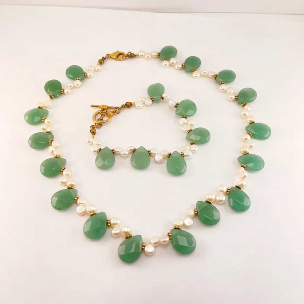 Green Chalcedony and Freshwater Pearl Necklace an… - image 7