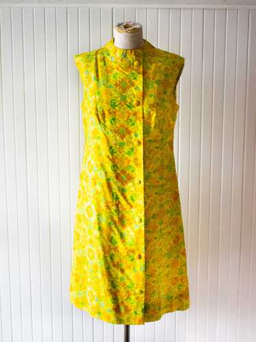 Vintage 1960s Mod Silk Chartreuse Shift Dress Smal