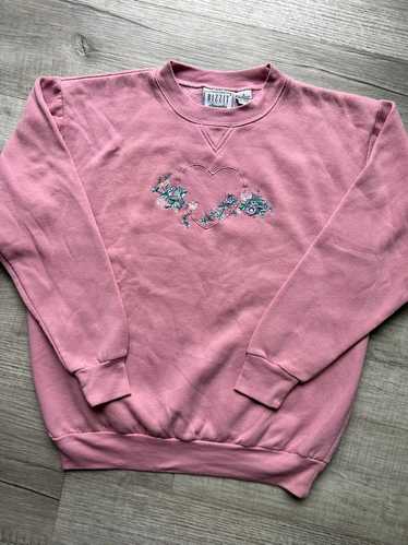 90s Vintage Pink Heart Embroidered Graphic Crewnec