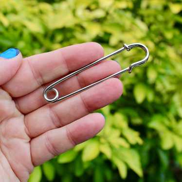 Scottish Safety Pin Style Kilt Pin - image 1