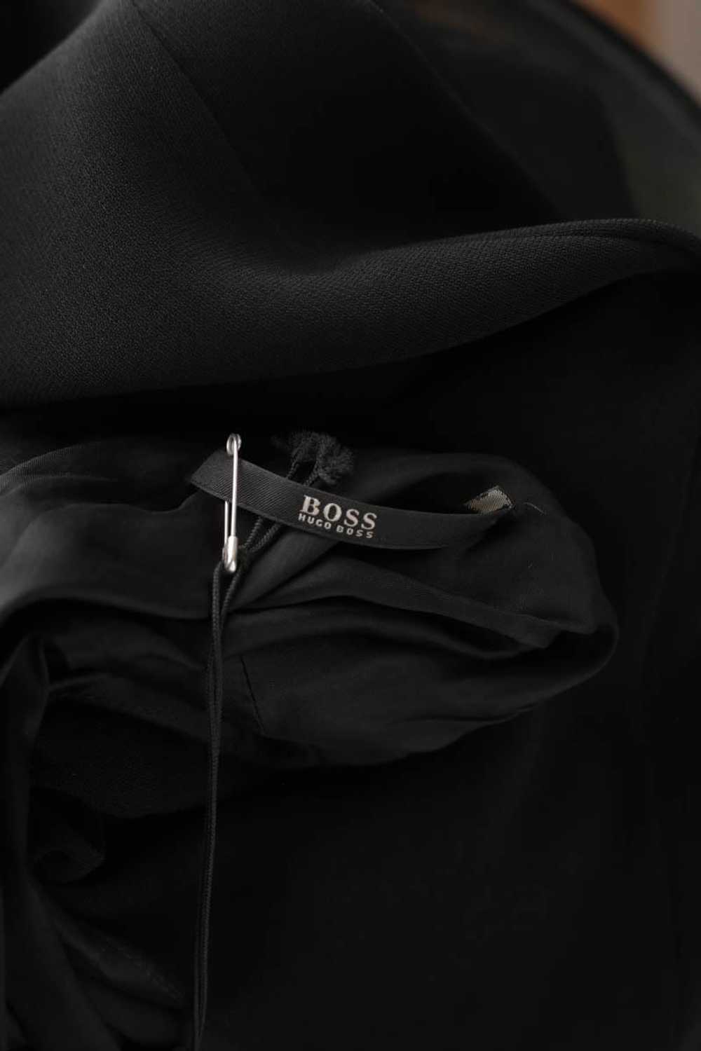 Circular Clothing Robe Boss noir. Matière princip… - image 5