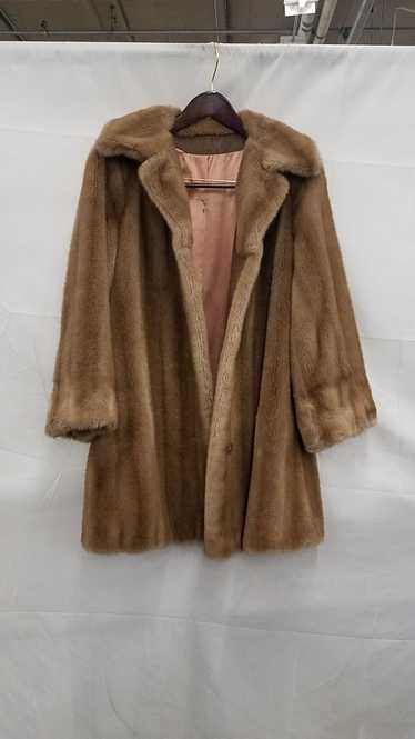 Grandella II Sportowne Vintage Faux Fur Coat - image 1