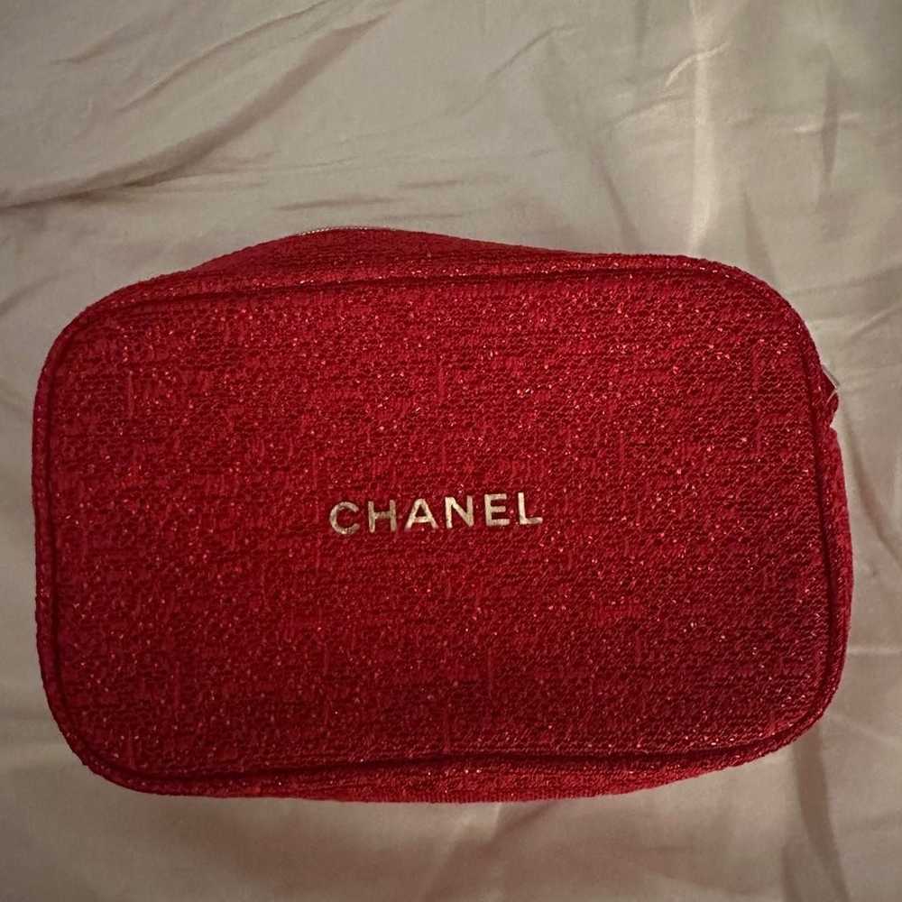 Chanel cosmetic bag - image 1