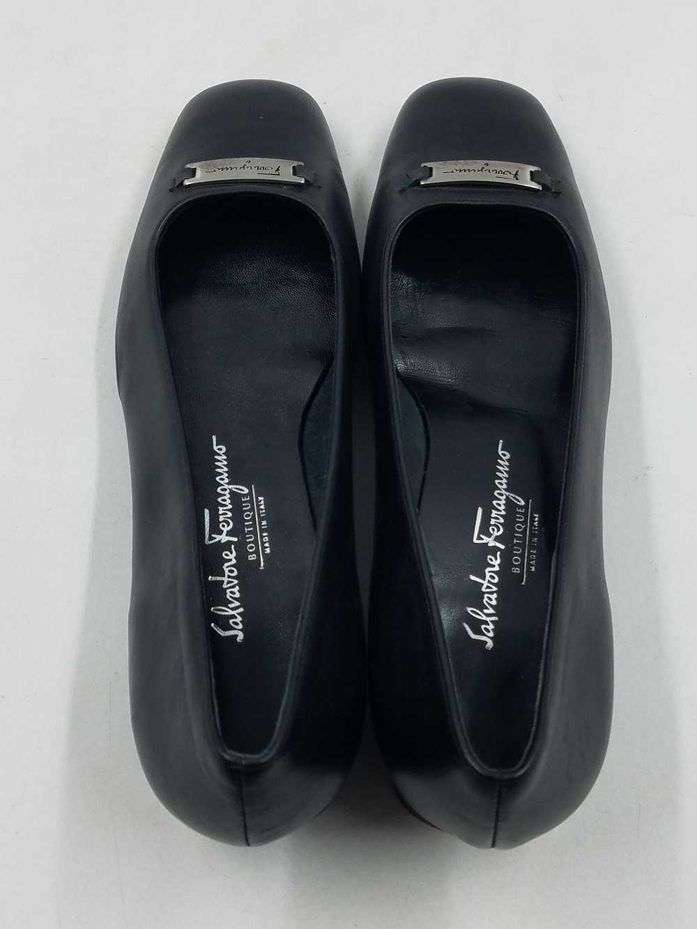 Authentic Salvatore Ferragamo Black Plaque Pump W… - image 6