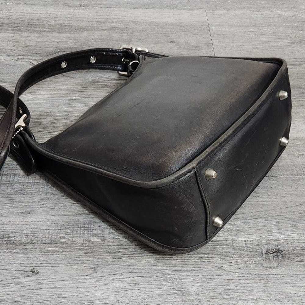 Vintage Coach Leather Crossbody bag - image 4