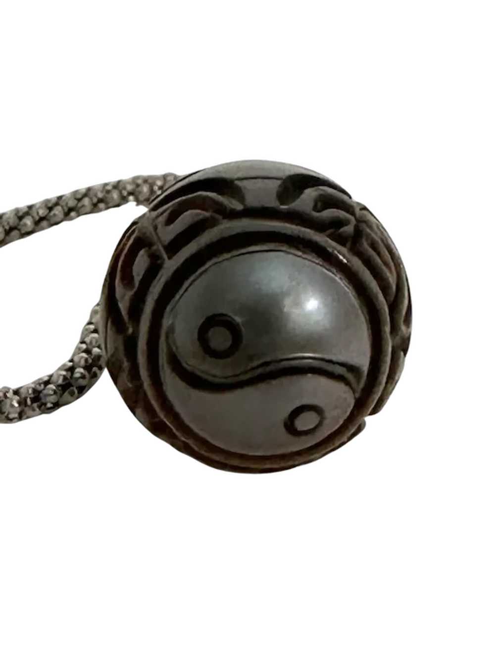 14K WG Carved Black Pearl Pendant - image 3