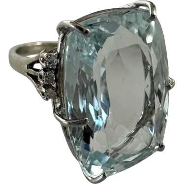 14K WG Blue Topaz & Diamond Ring