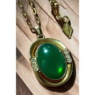 Vintage Sarah Cov Necklace Gold Tone Oval Green A… - image 1