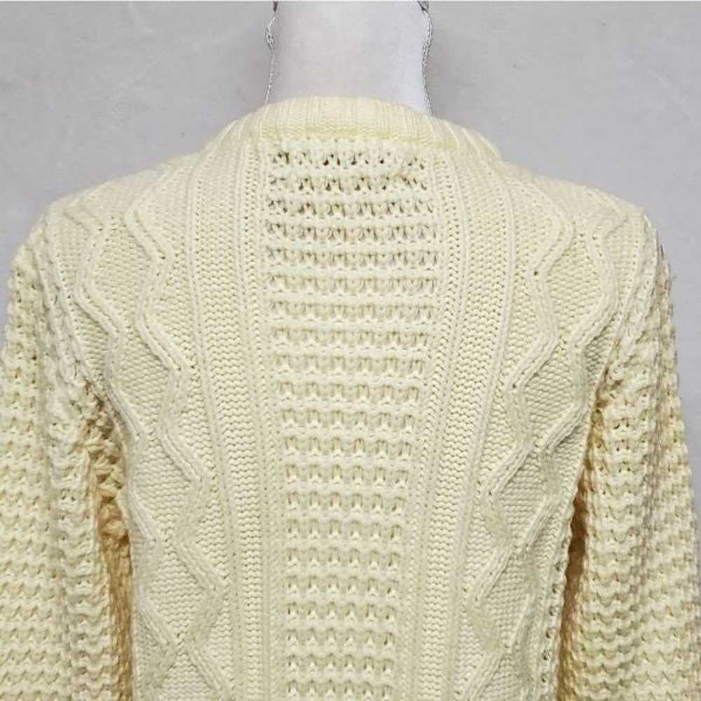 Vintage 1970s Jade Butter Yellow Cable Knit Crew … - image 8