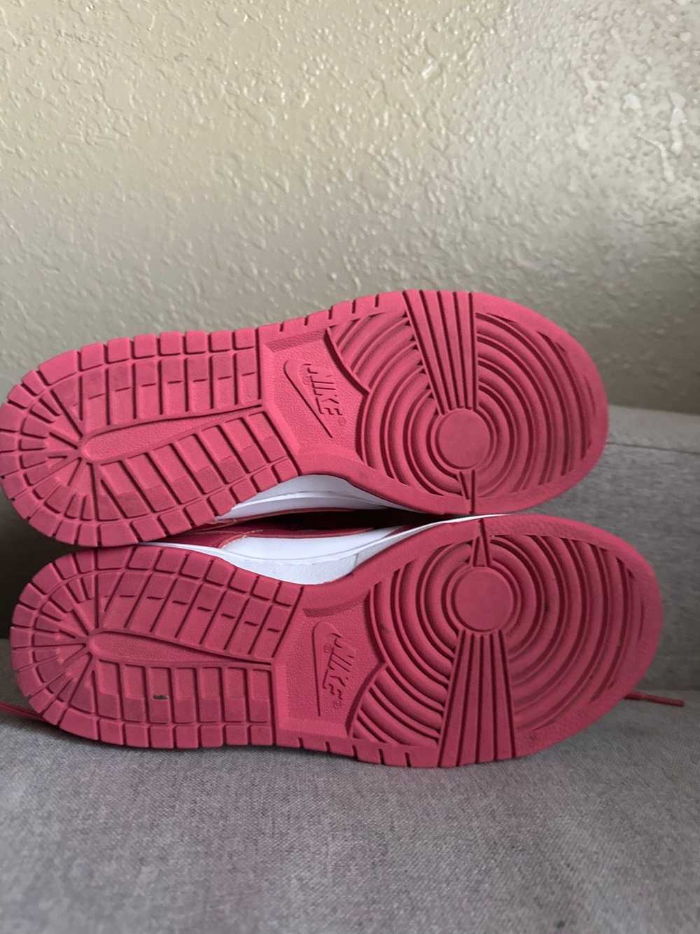 Nike Archeo Pink Women’s Dunk - image 4