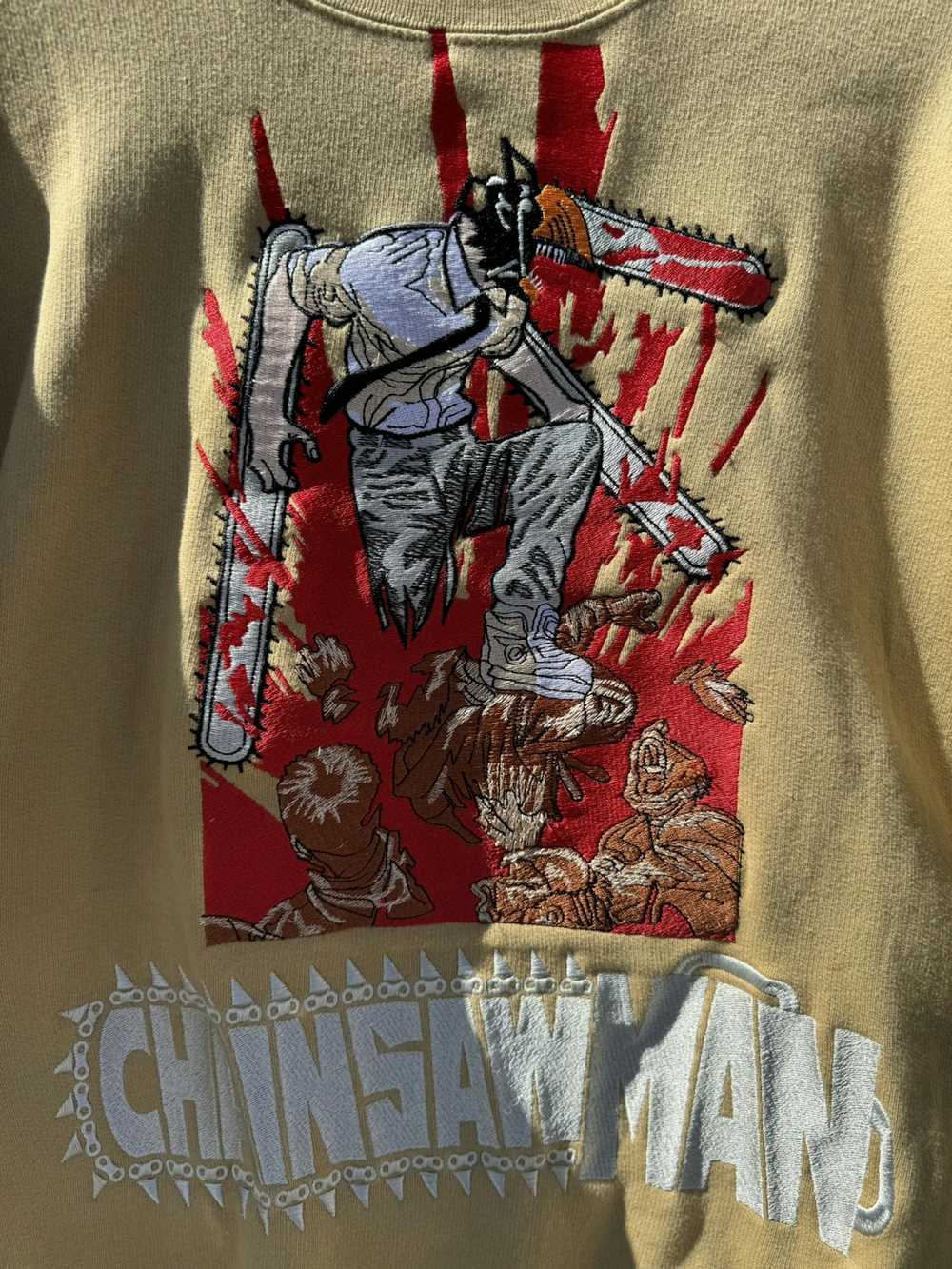 Other Chainsaw man crewneck tan super rare my her… - image 3