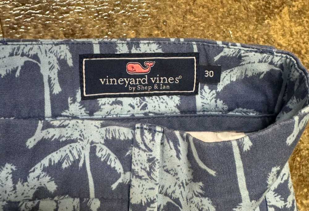 Vineyard Vines Palm Tree Shorts - image 3