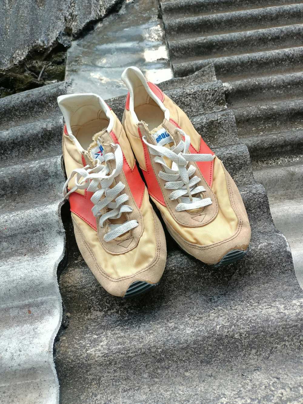 Brooks × Sneakers × Vintage Rare Item Vintage Bro… - image 1