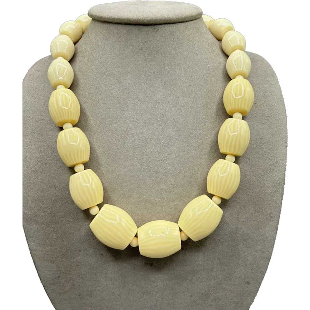 Big Chunky Off White Plastic Long Necklace Origin… - image 1